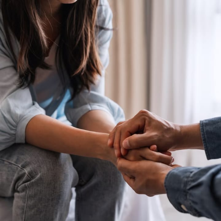 supporting friend through miscarriage