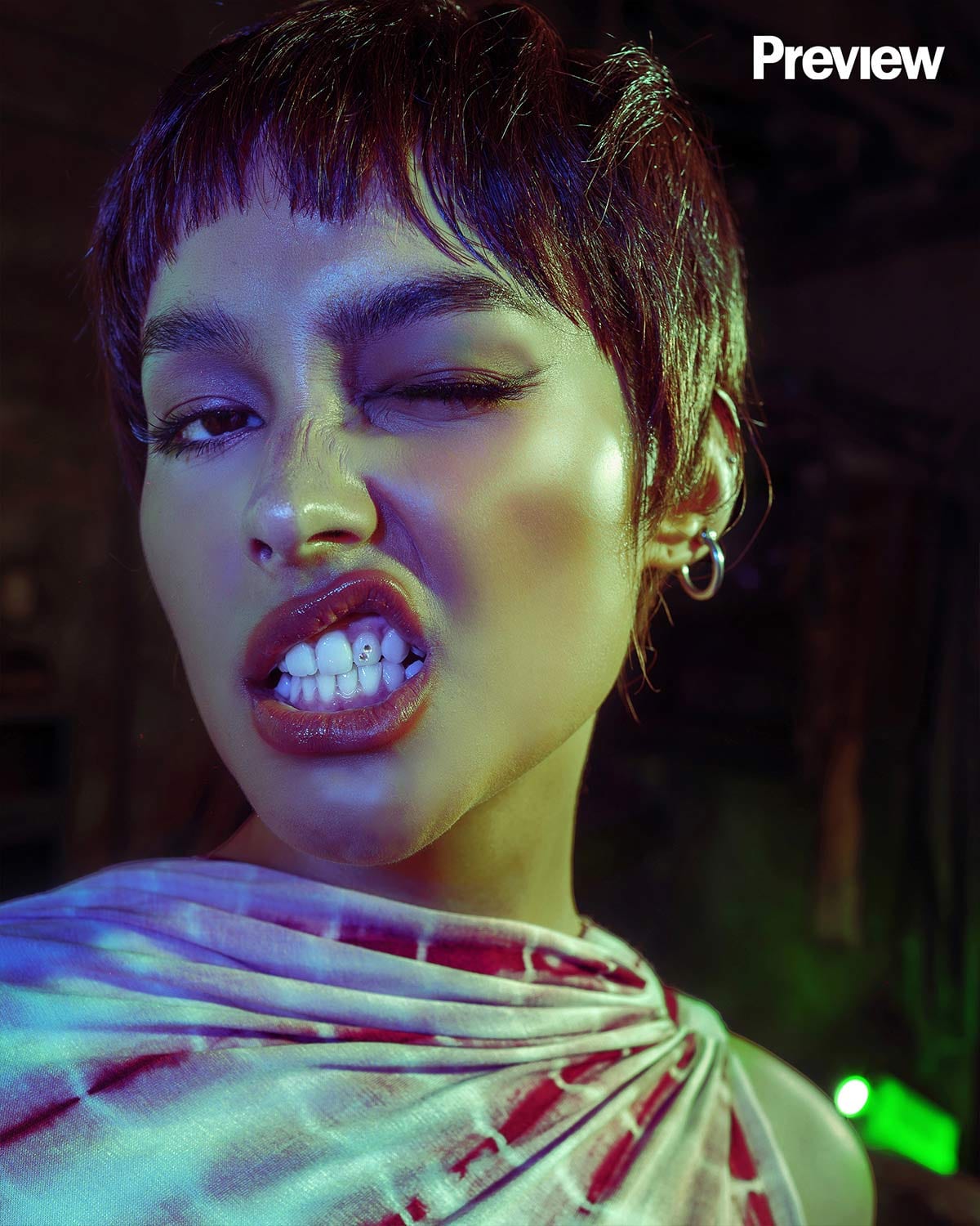 Liza Soberano with teeth gems