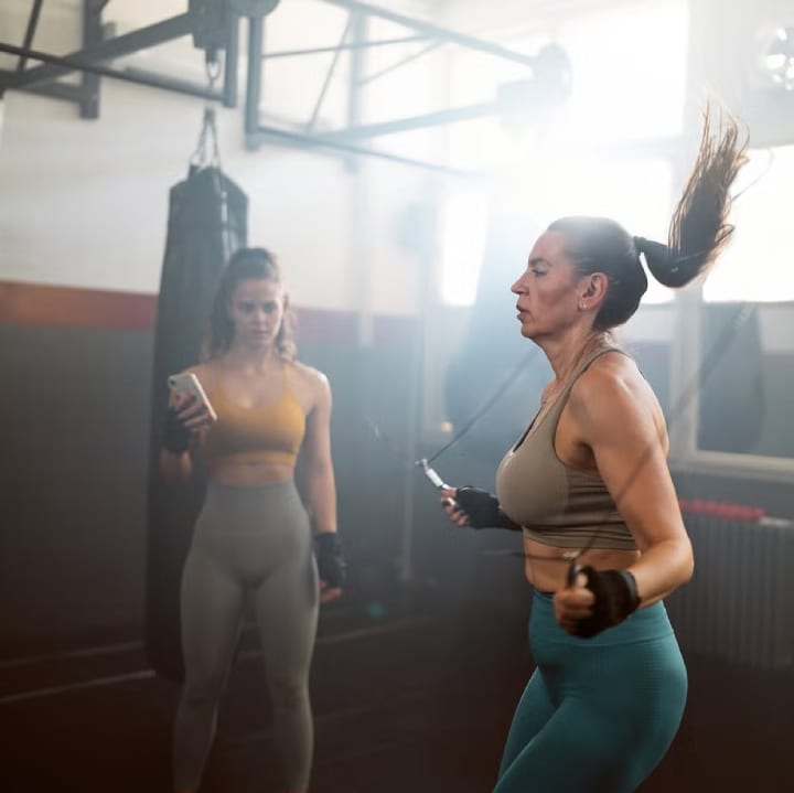 woman jumping rope