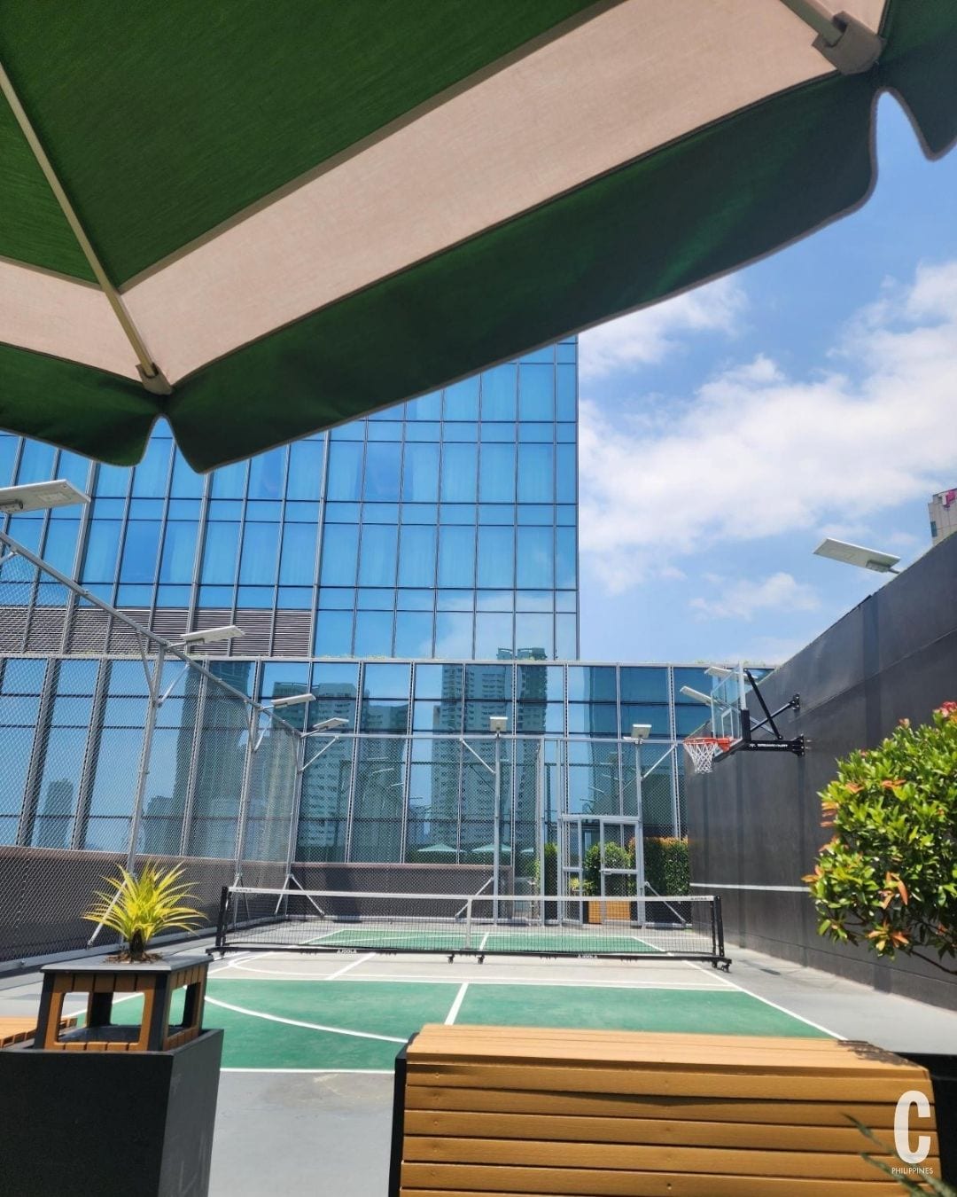 solaire resort north pickleball court