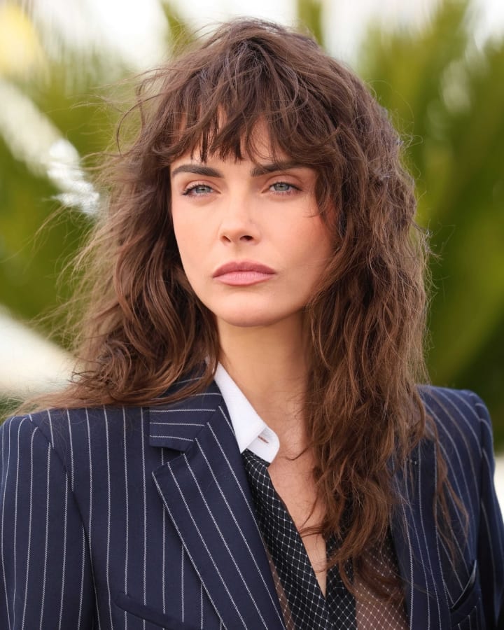 shaggy bangs